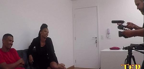  Sheila Blue trás sua amiga para fazer um teste para filme pornô Sentado Na Pica - Tayla Gomes - Rob Carvalho